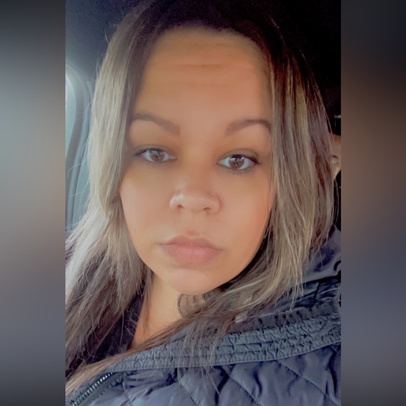 deenicole193